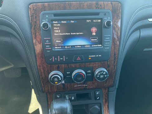 Used 2013 Chevrolet Traverse LT AWD/4WD image 20