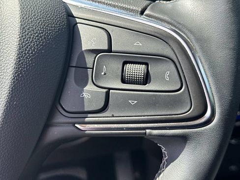 Used 2024 Buick Encore GX Preferred AWD/4WD image 41