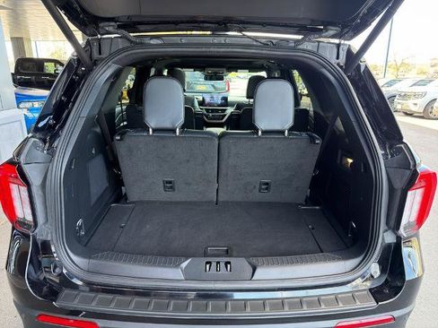Certified 2025 Ford Explorer ST AWD/4WD image 17