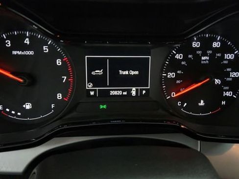 Used 2025 Chevrolet Trax LS w/ LS Convenience Package image 15