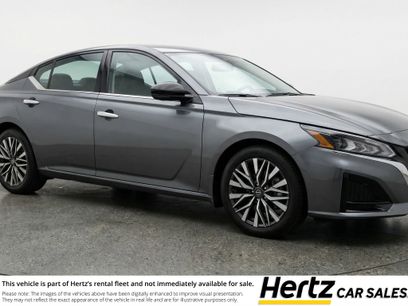 Used 2025 Nissan Altima 2.5 SV