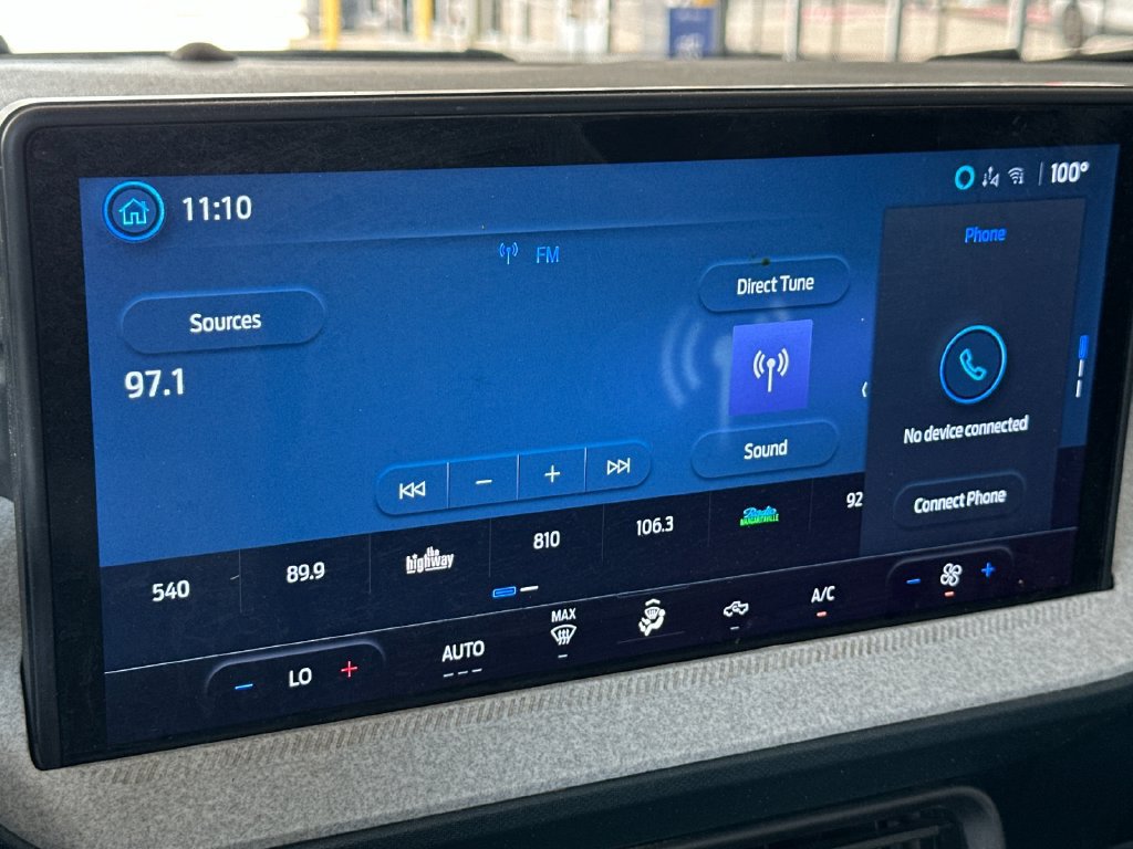 Used 2025 Ford Maverick XLT w/ Equipment Group 302A AWD/4WD image 16