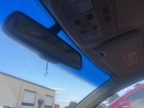 Used 2012 Honda Accord EX-L image 18