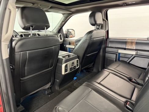 Used 2018 Ford F150 Lariat w/ Equipment Group 502A Luxury AWD/4WD image 31