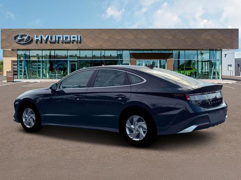 New 2026 Hyundai Sonata SE FWD image 4