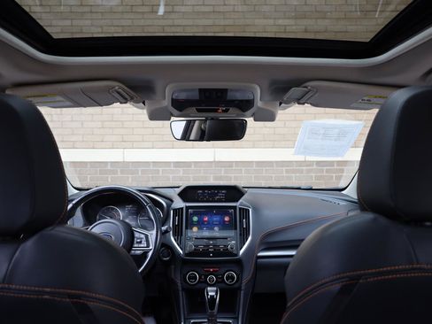 Used 2020 Subaru Crosstrek 2.0i Limited w/ Moonroof Package w/Navigation AWD/4WD image 33