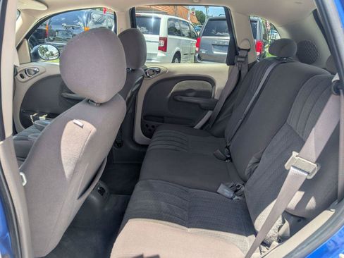 Used 2005 Chrysler PT Cruiser Touring FWD image 10