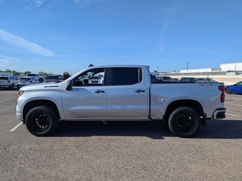 Used 2022 Chevrolet Silverado 1500 Custom w/ LPO, Dark Essentials Package image 2