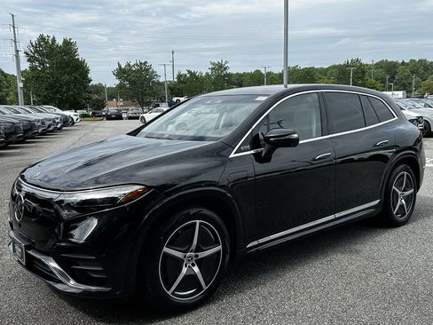 Certified 2023 Mercedes-Benz EQS 580 4MATIC SUV image 4