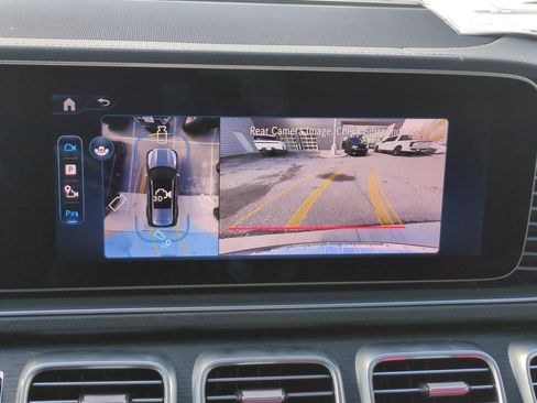 New 2025 Mercedes-Benz GLS 450 4MATIC image 12