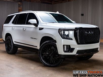 Used 2023 GMC Yukon Denali Ultimate w/ LPO, Floor Liner Package
