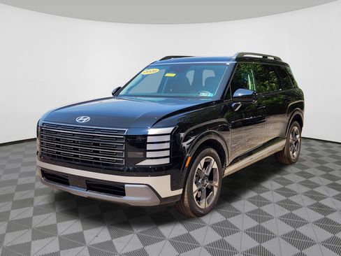 Certified 2026 Hyundai Palisade Limited AWD/4WD image 2