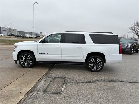 Used 2020 Chevrolet Suburban Premier image 7