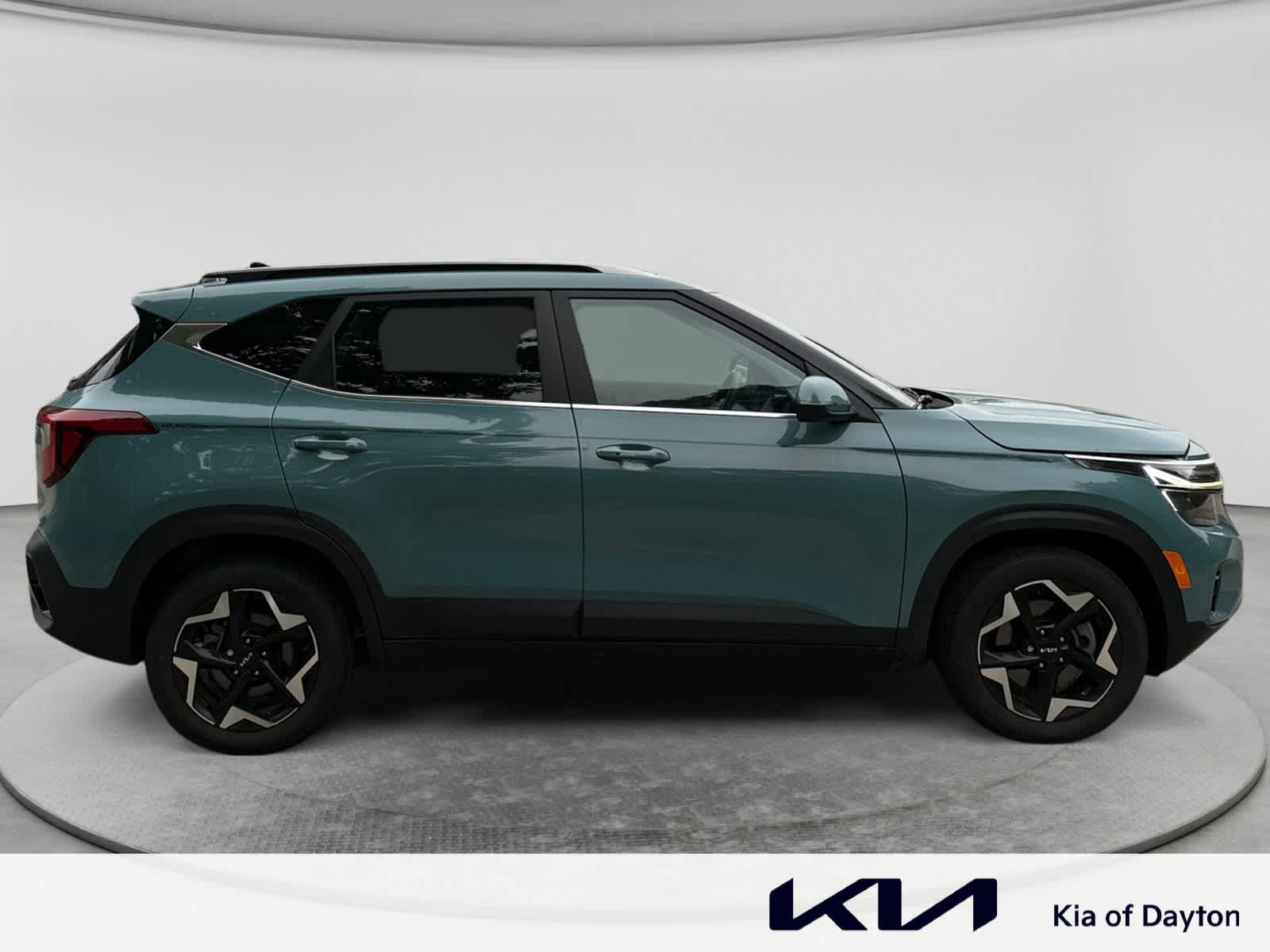Used 2024 Kia Seltos EX AWD/4WD image 4