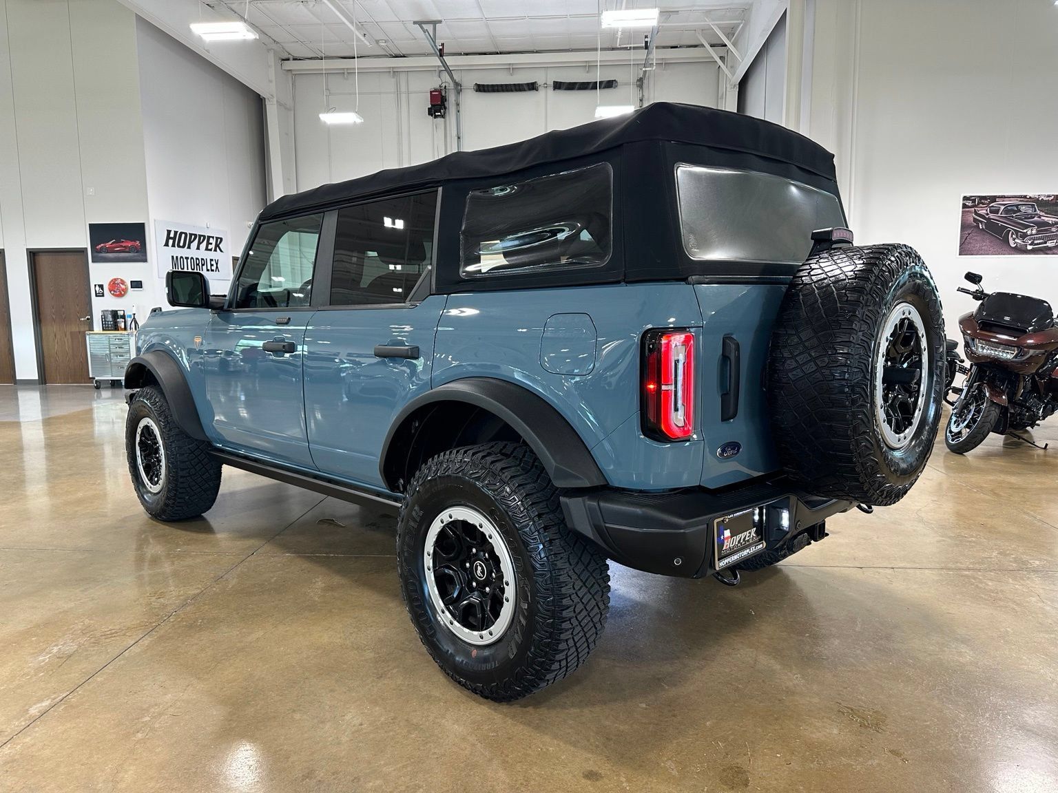 Used 2021 Ford Bronco Badlands AWD/4WD image 5