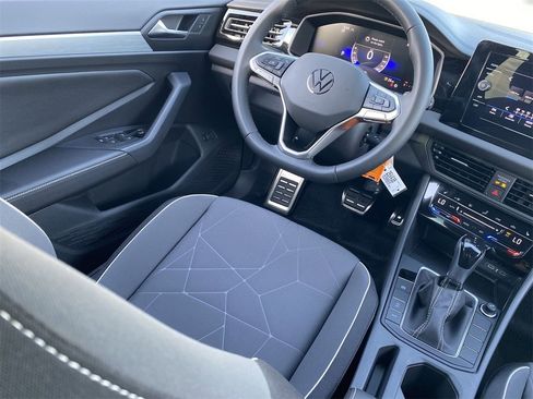 New 2025 Volkswagen Jetta Sport image 10