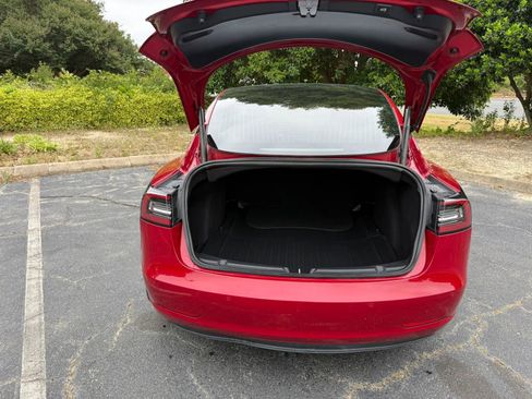 Used 2018 Tesla Model 3 Long Range AWD/4WD image 9