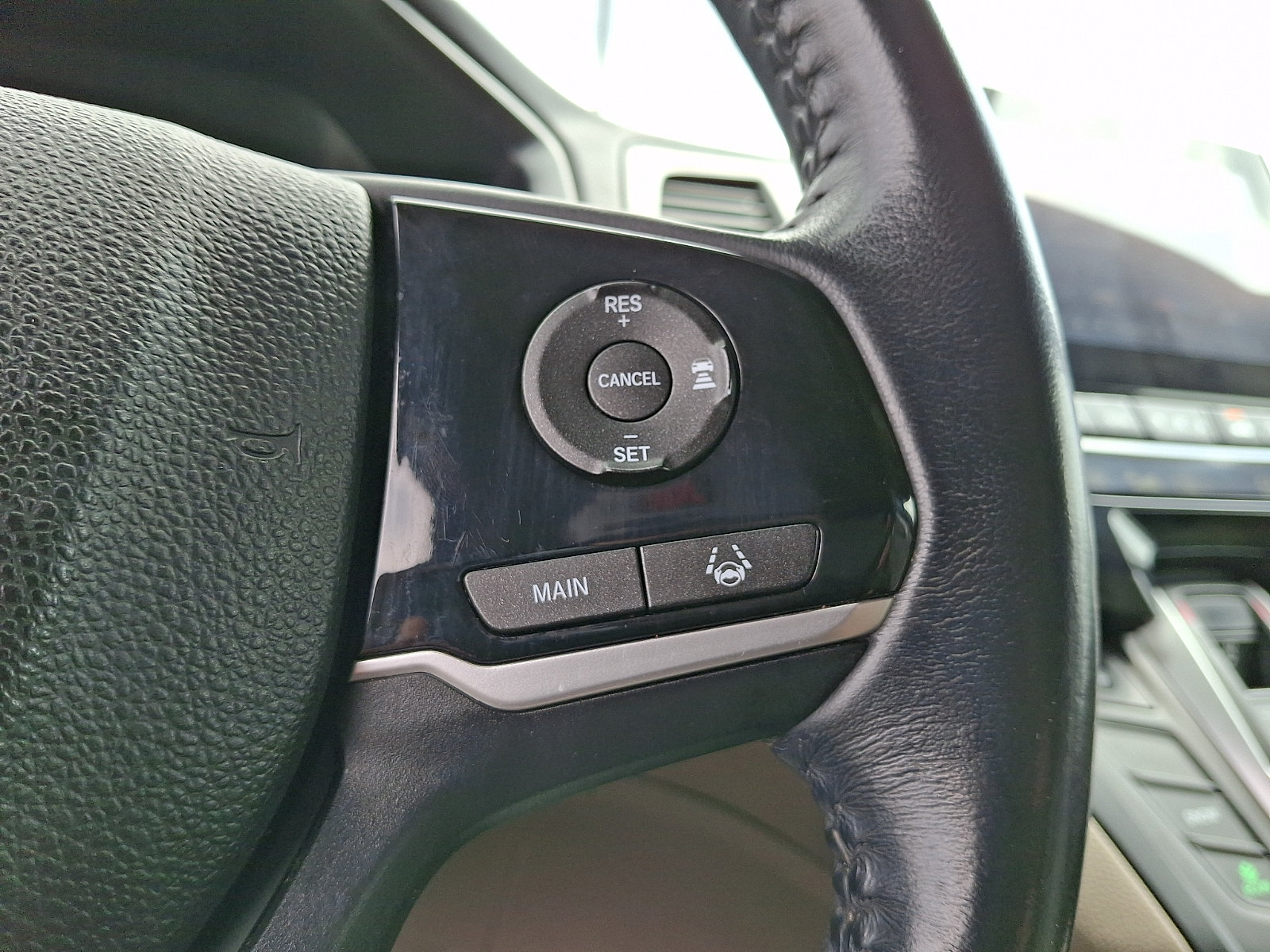 Used 2019 Honda Odyssey EX-L image 22