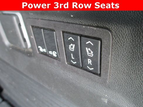 Certified 2023 Chevrolet Tahoe High Country w/ Advanced Technology Package image 24