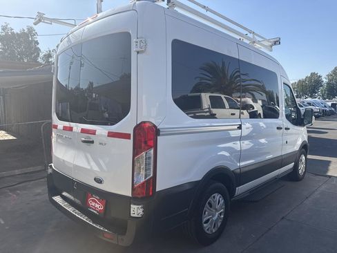 Used 2017 Ford Transit 150 XLT image 9