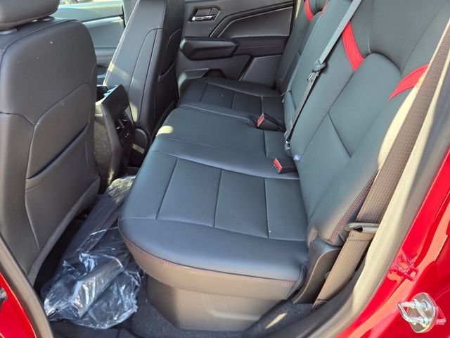 New 2026 Chevrolet Colorado Z71 w/ Midnight Edition AWD/4WD image 7