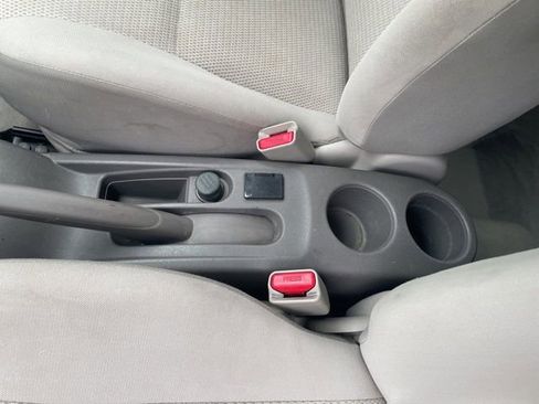 Used 2012 Nissan Versa SL image 23