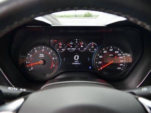 Used 2018 Chevrolet Camaro SS image 10