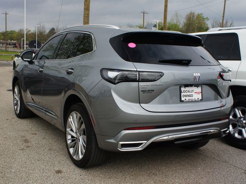 Used 2024 Buick Envision Avenir image 6