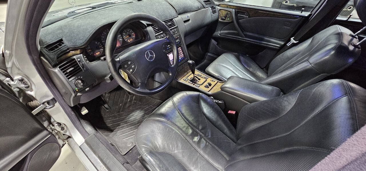 Used 2002 Mercedes-Benz E 55 AMG Sedan image 10