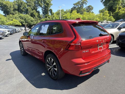 Certified 2024 Volvo XC60 B5 Core w/ Protection Package AWD/4WD image 41