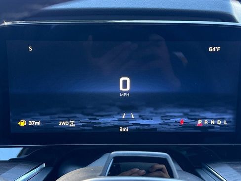 New 2026 Chevrolet Suburban Premier image 27