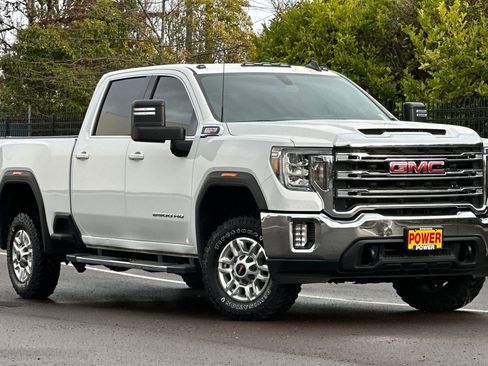 Used 2023 GMC Sierra 2500 SLE w/ SLE Value Package; image 2
