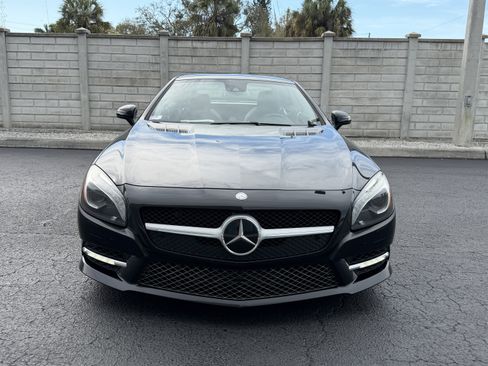 Used 2013 Mercedes-Benz SL 550 image 11
