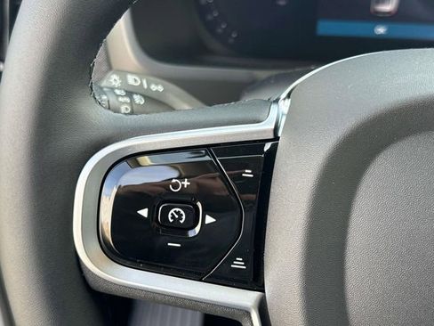 New 2026 Volvo XC90 B6 Ultra image 25