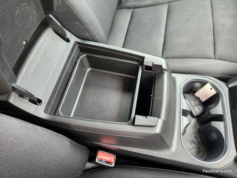 Used 2024 GMC Canyon Elevation w/ Convenience Package image 46