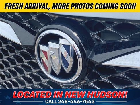 Used 2024 Buick Enclave Avenir w/ Avenir Technology Package FWD image 11