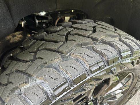 Used 2024 GMC Sierra 2500 AT4 w/ AT4 Premium Plus Package image 55