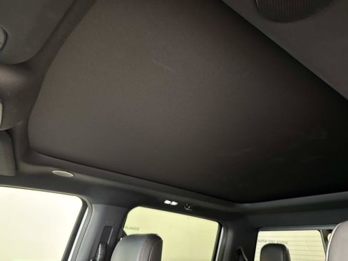 Used 2025 Ford F150 Raptor AWD/4WD image 19