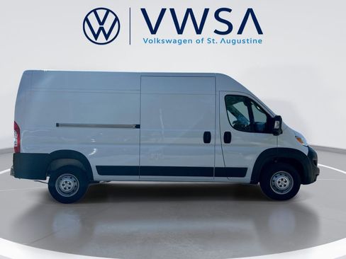 Used 2023 RAM ProMaster 2500 FWD image 8