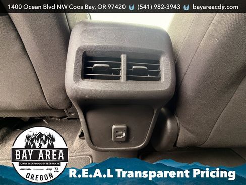 Used 2020 Chevrolet Equinox LT AWD/4WD image 16