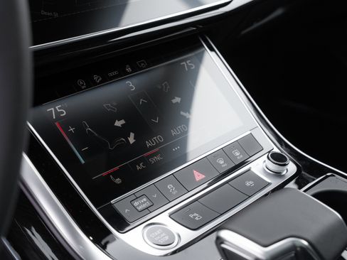 New 2026 Audi Q7 2.0T Premium image 14