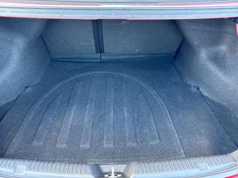 Used 2014 Hyundai Elantra Limited image 23