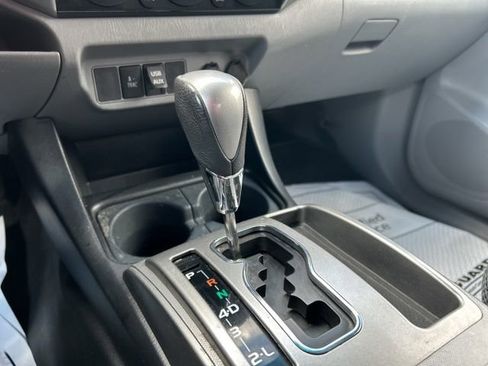 Used 2012 Toyota Tacoma 4x4 Double Cab w/ TRD Off-Road Pkg image 41