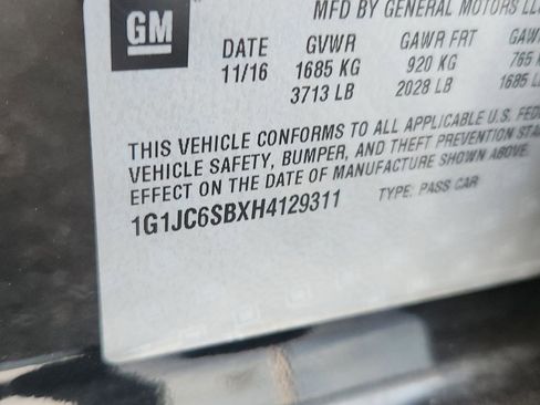 Used 2017 Chevrolet Sonic LT w/ Fun and Sun Package image 31