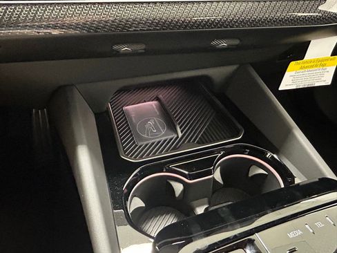 Used 2026 BMW 550e xDrive image 20