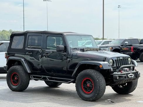 Used 2016 Jeep Wrangler Unlimited Rubicon AWD/4WD image 35