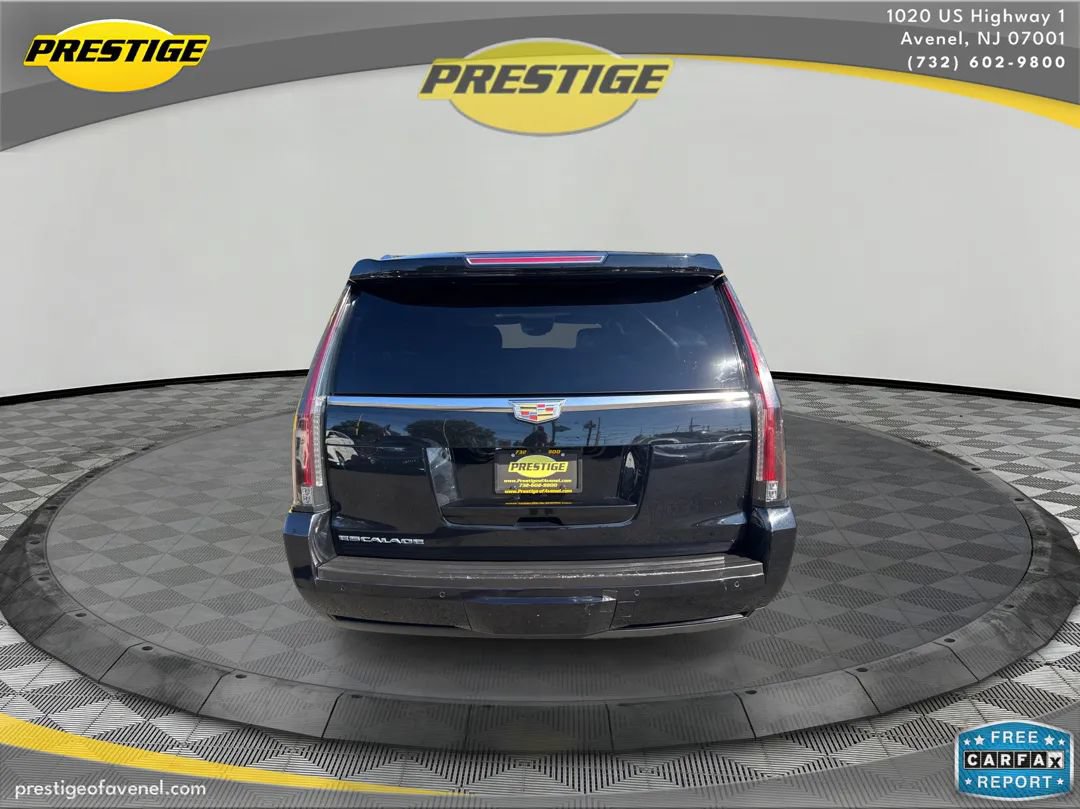 Used 2020 Cadillac Escalade ESV Luxury AWD/4WD image 6