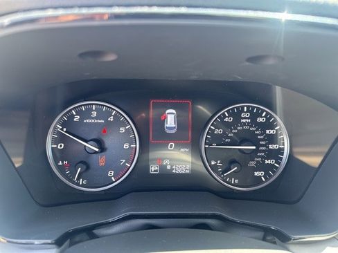 Used 2025 Subaru Outback Premium w/ Popular Package #1A image 25