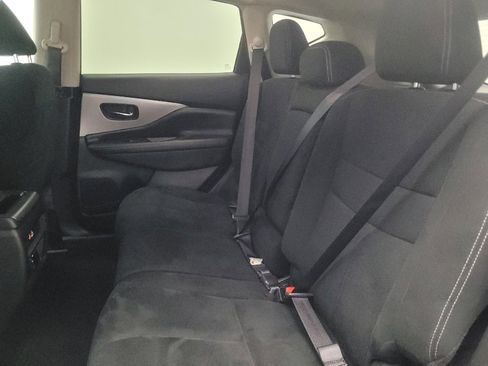 Used 2020 Nissan Murano SV FWD image 18