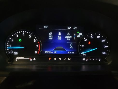 Used 2020 Ford Explorer Limited image 23